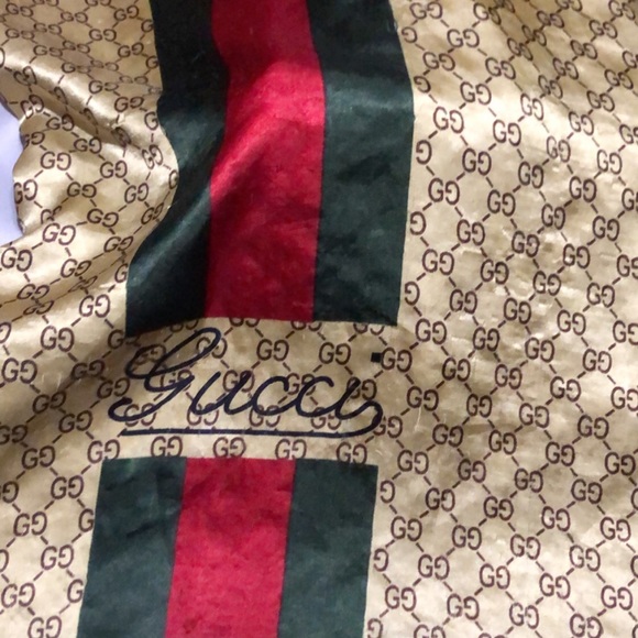 gucci handkerchief